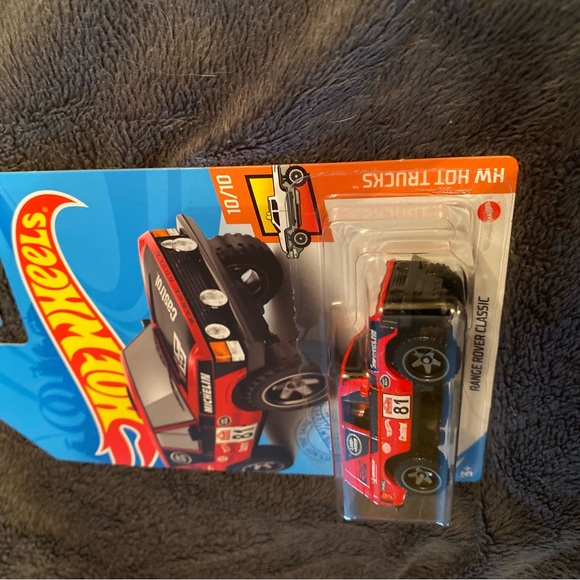 "🥦5/$25🥦" Hot Wheels Range Rover Classic - Picture 2 of 4